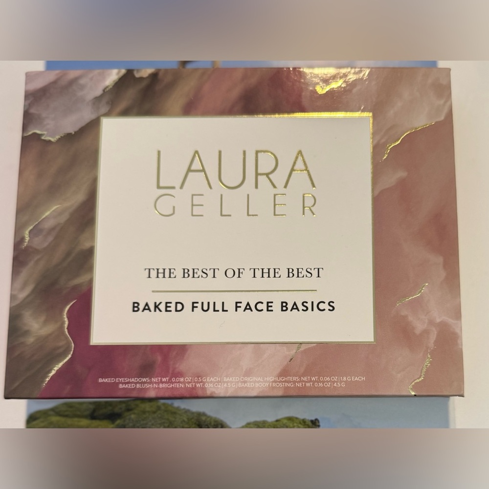 Laura Geller Best of Baked Full Face Palette. A convenient, all in one pallet. - Picture 2 of 6
